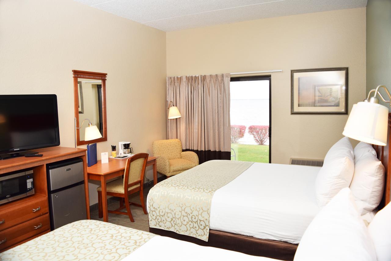 Beachfront Hotel Houghton Lake Ngoại thất bức ảnh