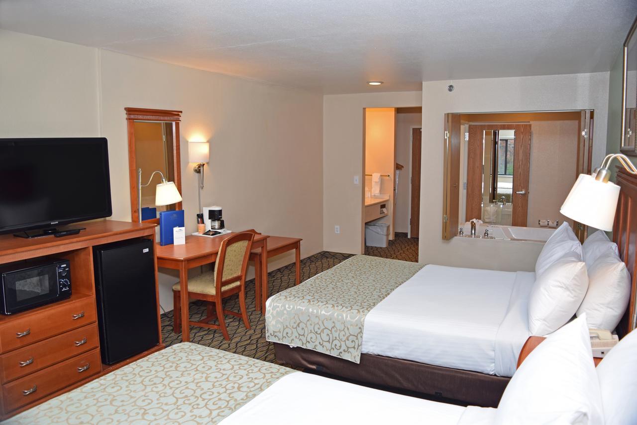 Beachfront Hotel Houghton Lake Ngoại thất bức ảnh