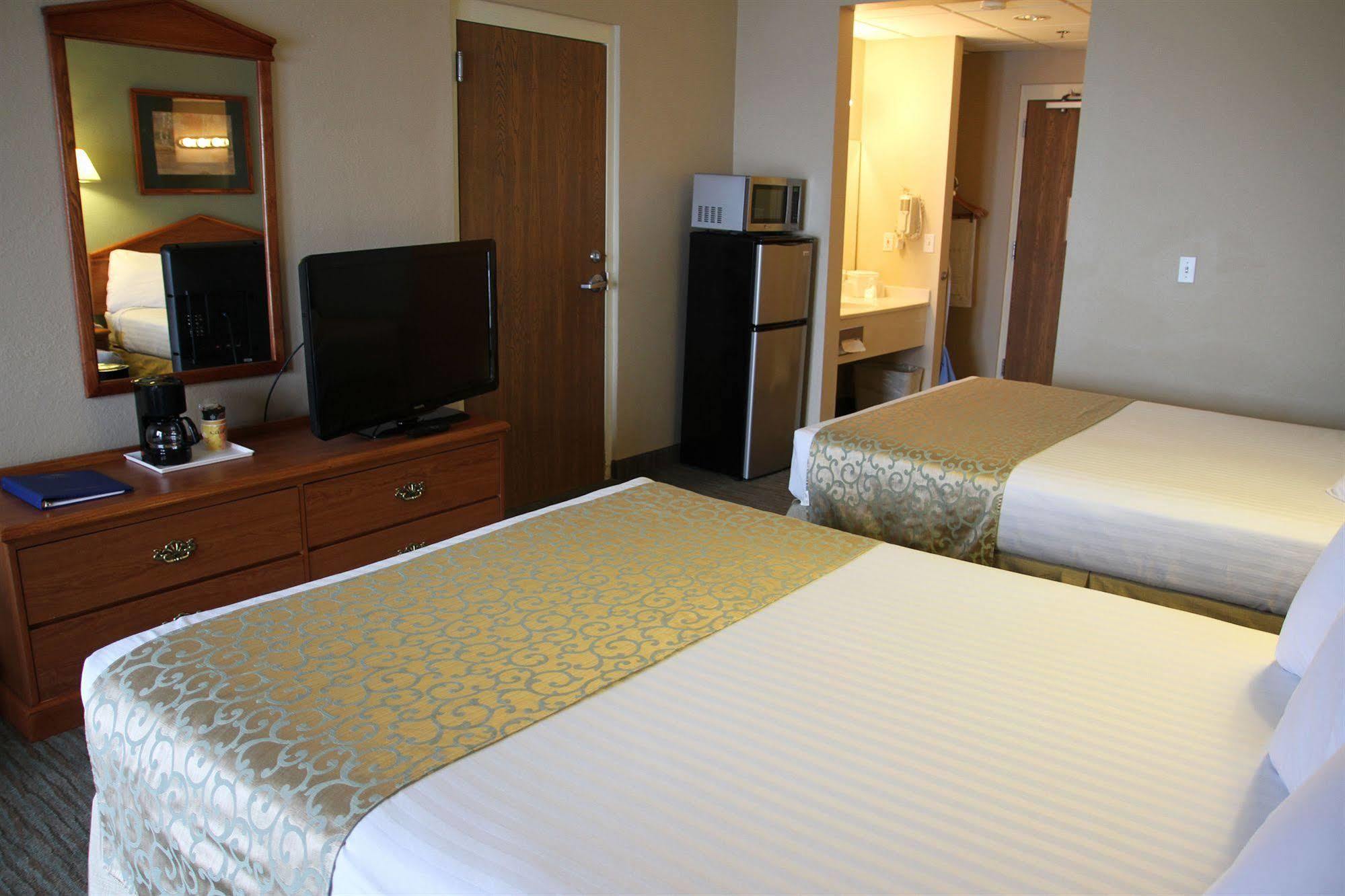 Beachfront Hotel Houghton Lake Ngoại thất bức ảnh