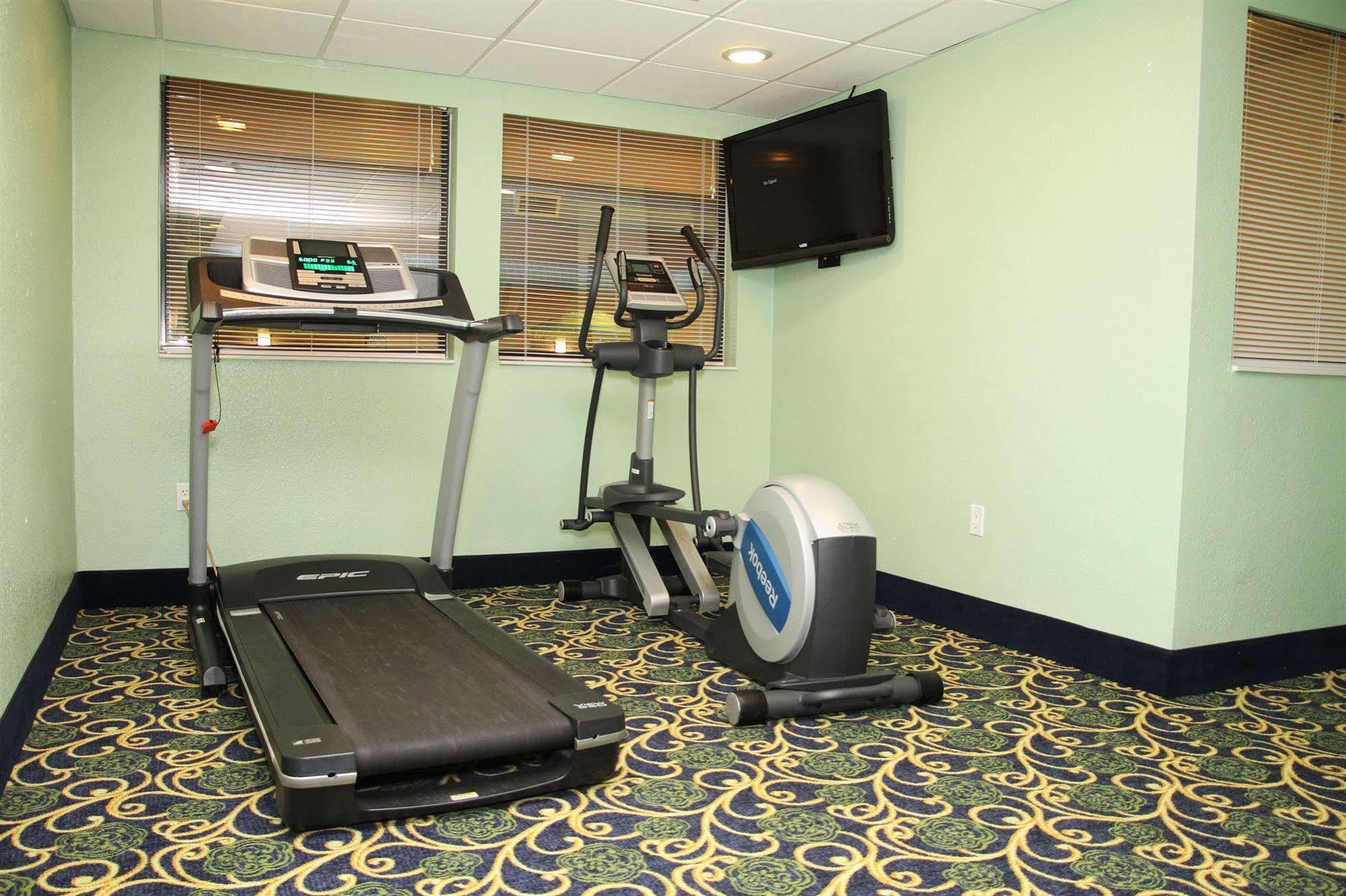 Beachfront Hotel Houghton Lake Ngoại thất bức ảnh