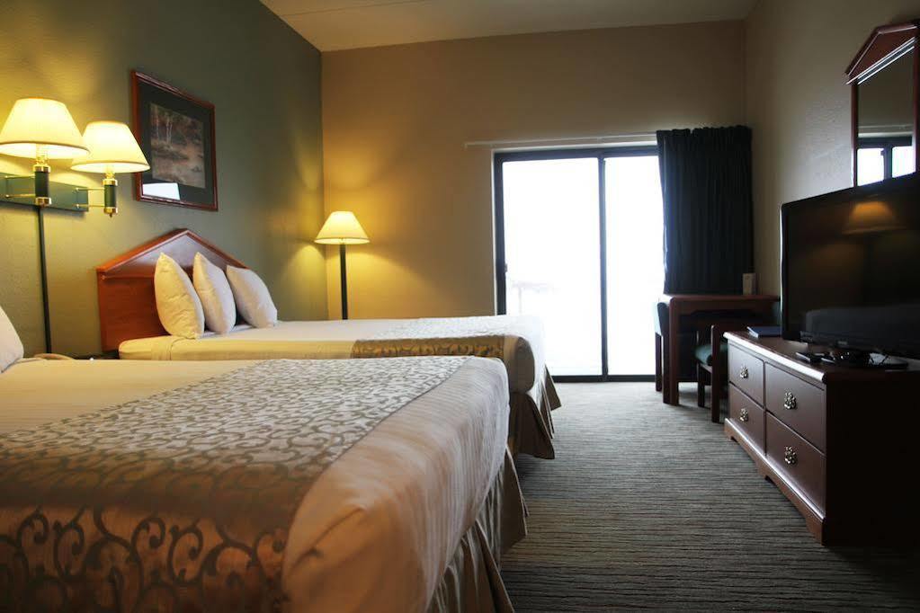 Beachfront Hotel Houghton Lake Ngoại thất bức ảnh